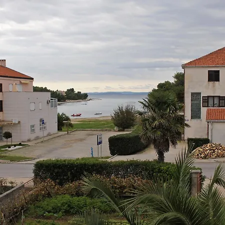 Appartamento Privlaka 5813b *